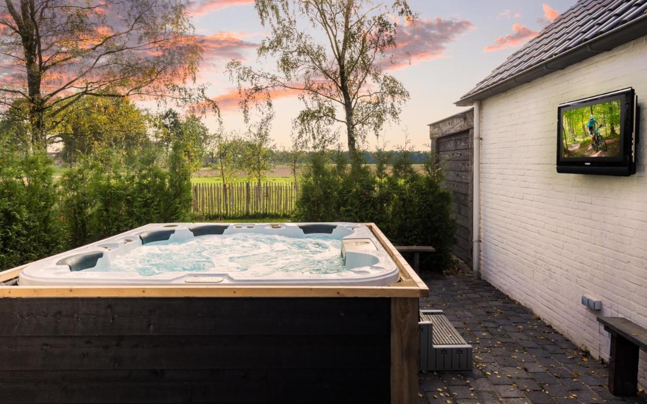 Bed & Breakfast De Zandhoef Эрсел Экстерьер фото