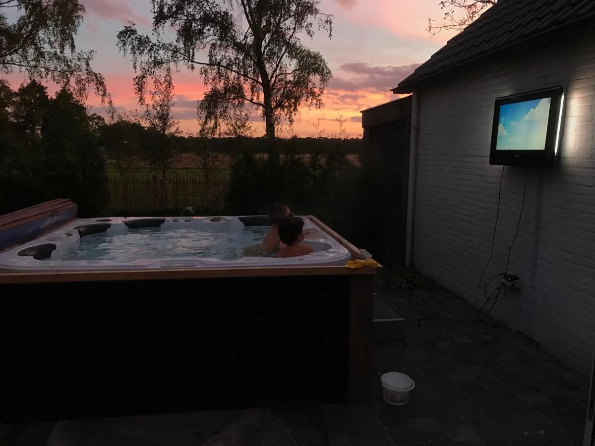Bed & Breakfast De Zandhoef Эрсел Экстерьер фото